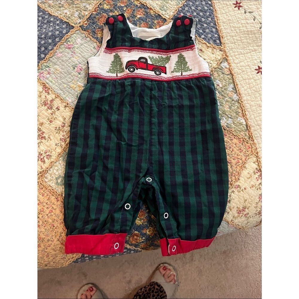 Lil cactus Christmas smocked